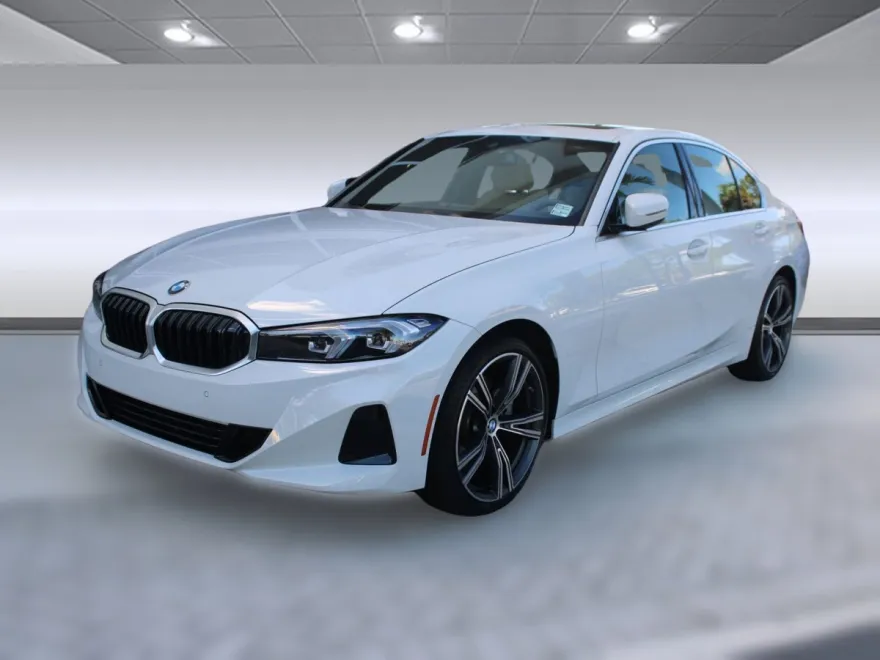 2024 Bmw 330i Sedan photo 1
