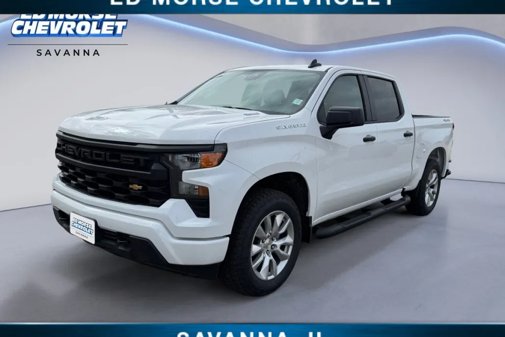 2025 Chevrolet Silverado 1500 Custom photo 1