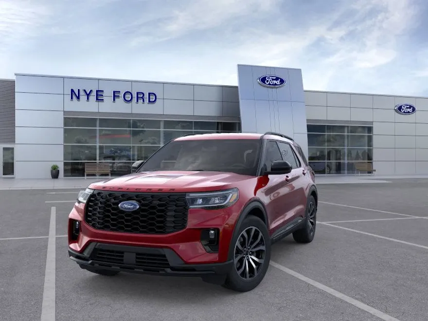 2025 Ford Explorer ST-Line photo 1