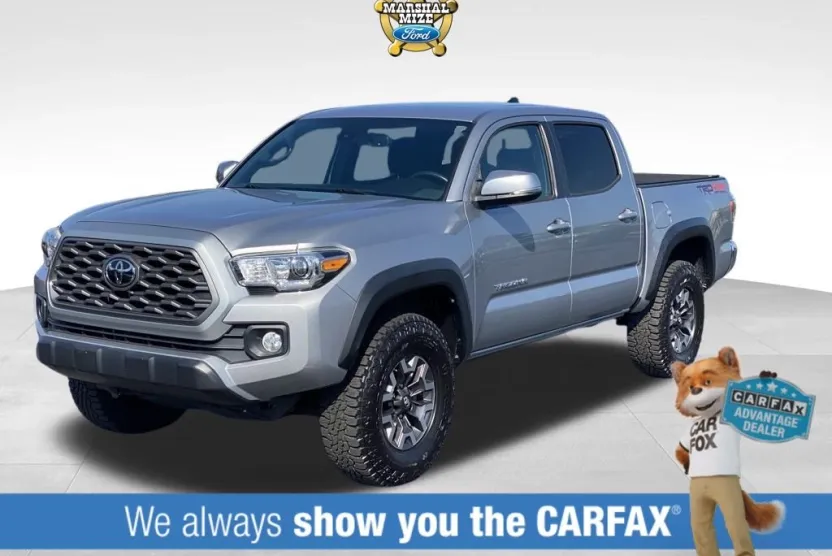 2020 Toyota Tacoma SR5 photo 1