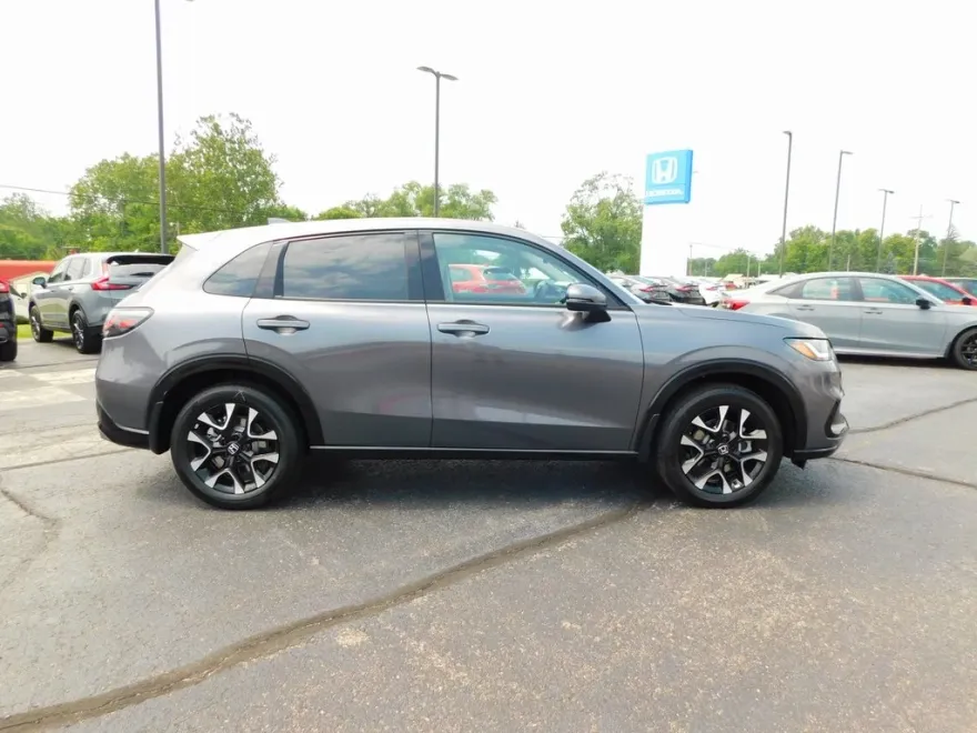 2026 Honda HR-V EX-L photo 1