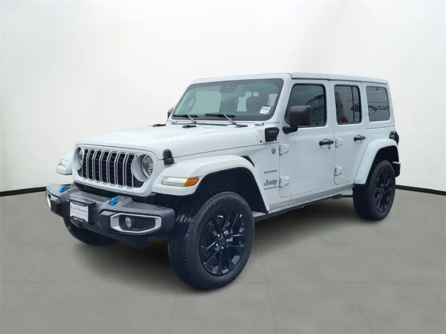 2024 Jeep Wrangler 4xe Sahara photo 1