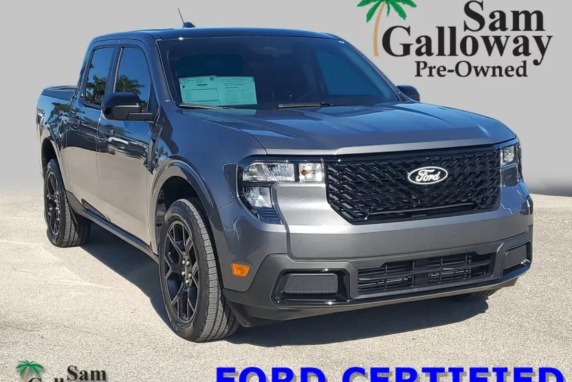 2025 Ford Maverick XLT photo 1