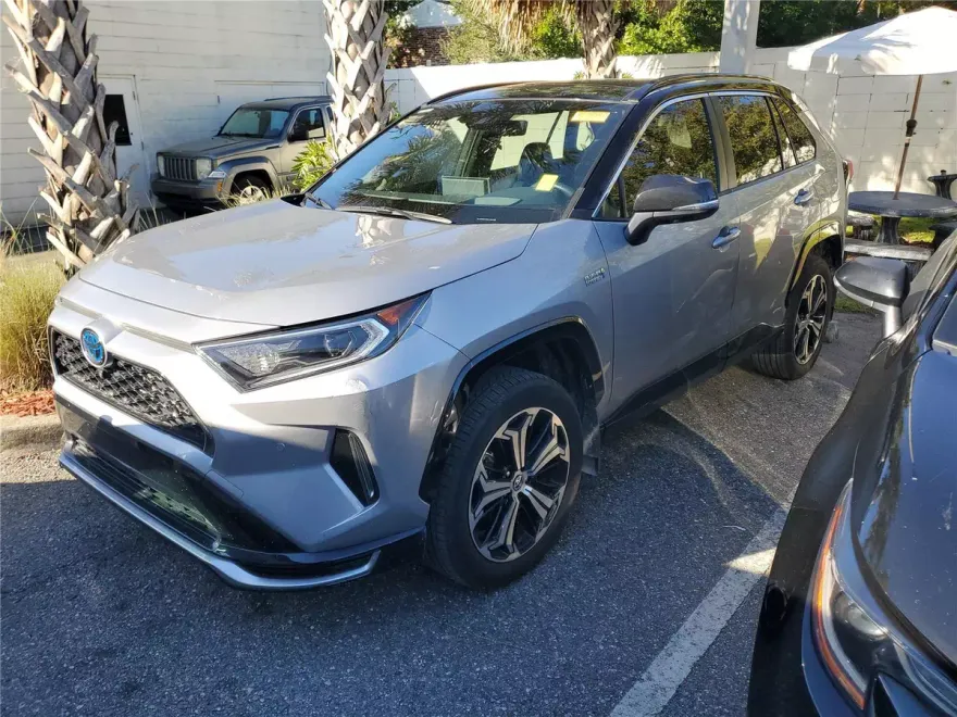 2021 Toyota RAV4 Prime XSE photo 1