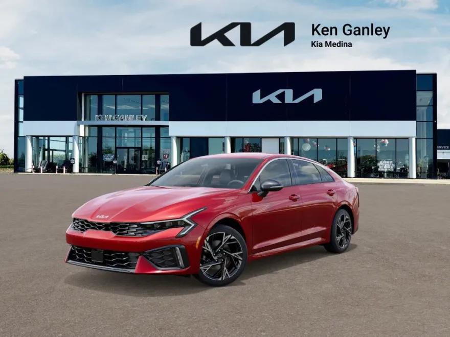 2026 Kia K5 GT-Line photo 1