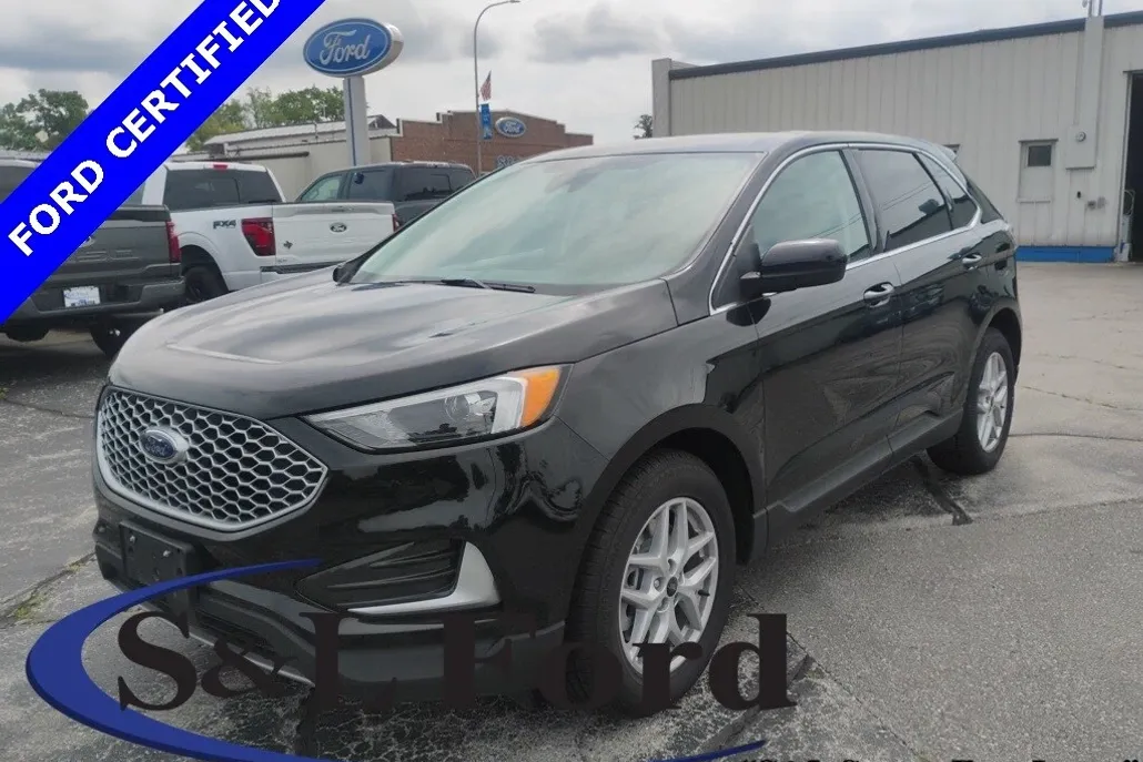 2024 Ford Edge SEL photo 1