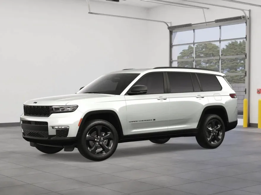 2025 Jeep Grand Cherokee Limited photo 1