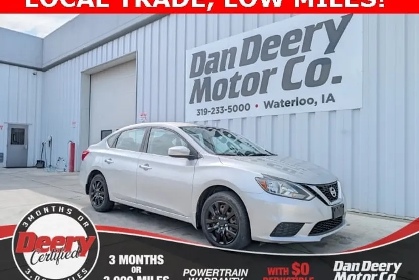 2016 Nissan Sentra S photo 1