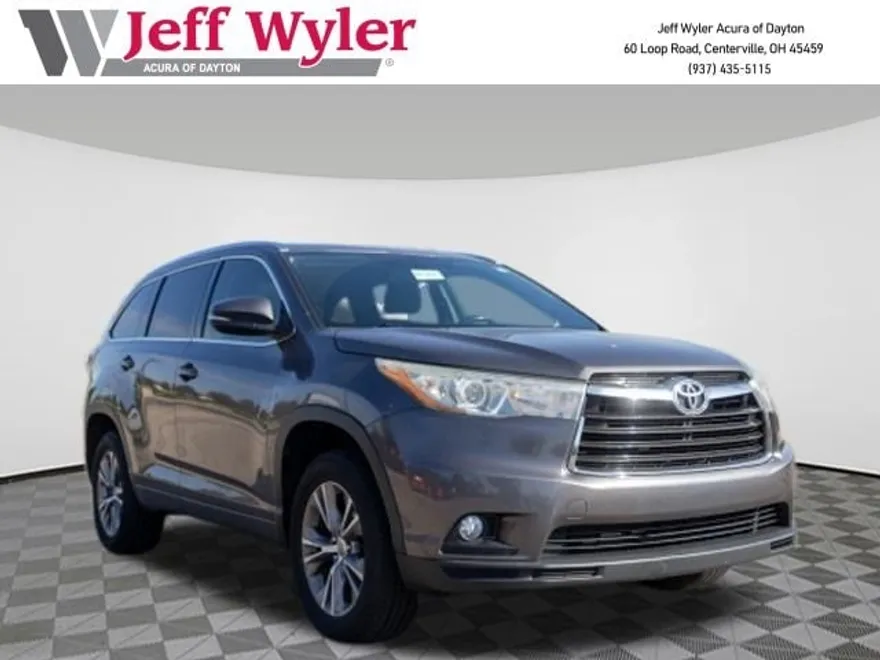 2015 Toyota Highlander XLE photo 1