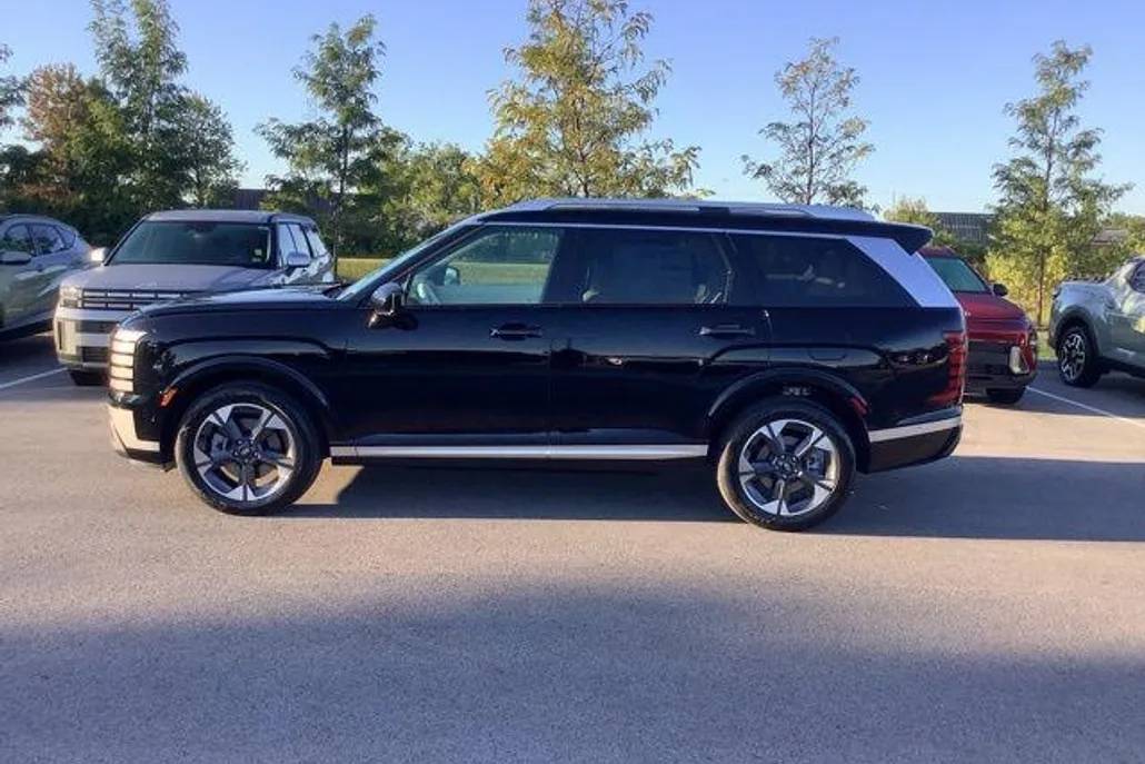 2026 Hyundai Palisade Limited photo 1