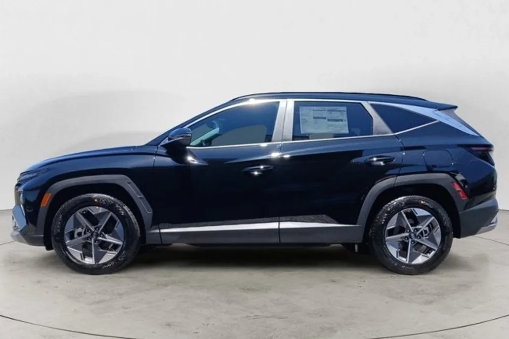 2025 Hyundai Tucson SEL Convenience photo 1