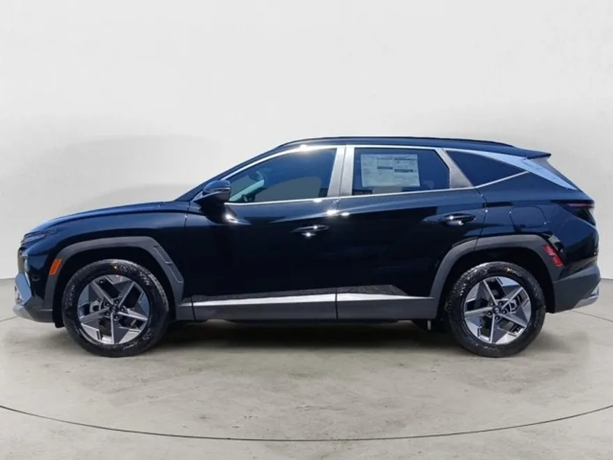 2025 Hyundai Tucson SEL Convenience photo 1