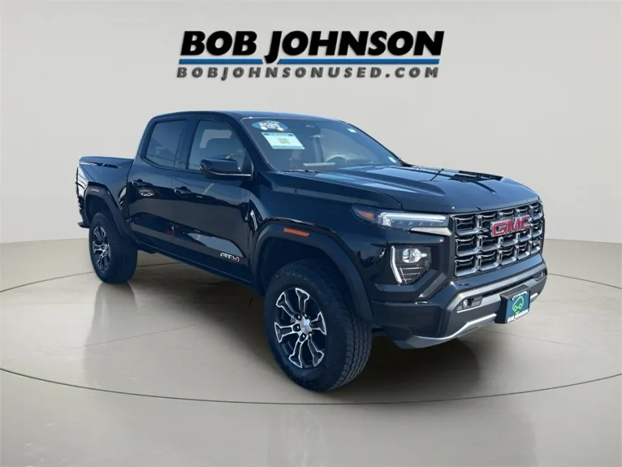 2025 Gmc Canyon AT4 photo 1