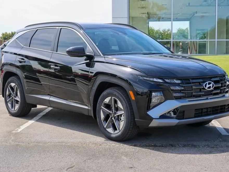 2026 Hyundai Tucson SEL photo 1