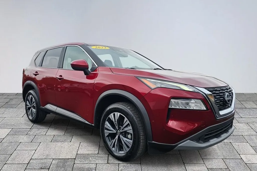 2023 Nissan Rogue SV photo 1