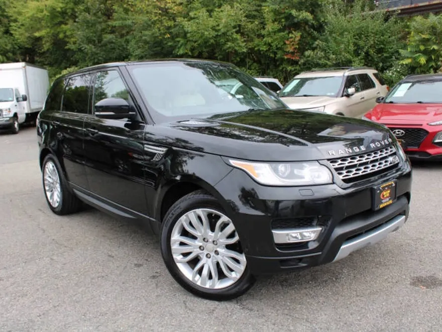 2015 Land Rover Range Rover Sport HSE photo 1