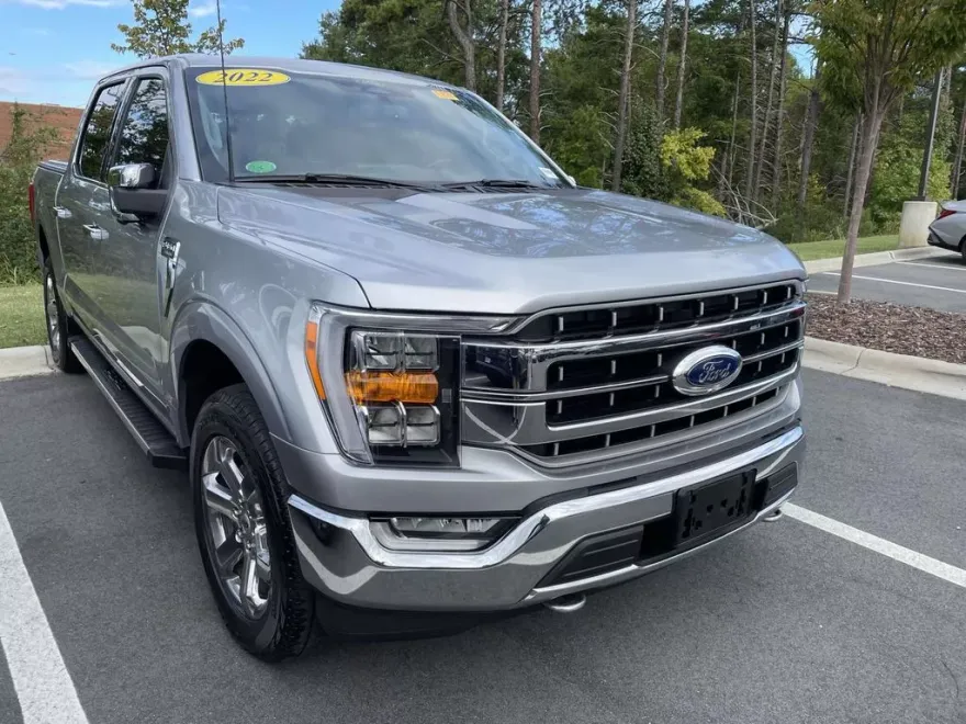 2022 Ford F-150 Lariat photo 1