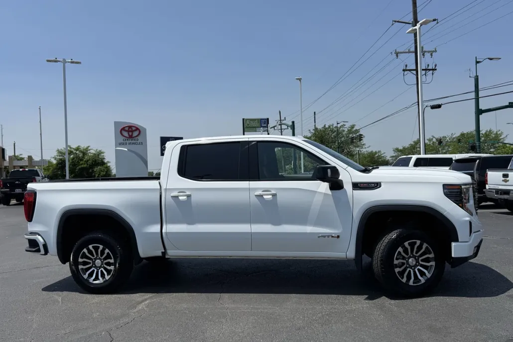 2023 Gmc Sierra 1500 AT4 photo 1