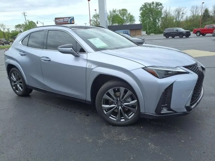 2023 Lexus UX 250h F SPORT Handling photo 1