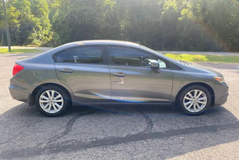 2012 Honda Civic EX photo 1
