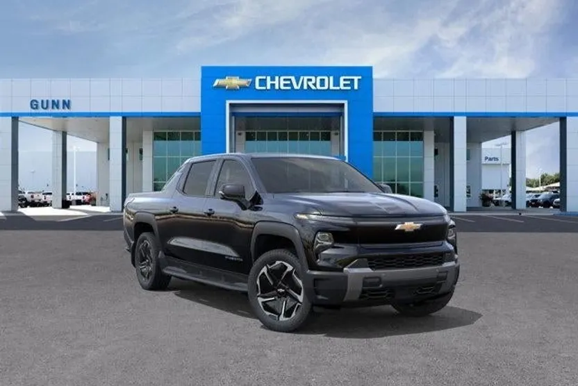 2026 Chevrolet Silverado EV photo 1
