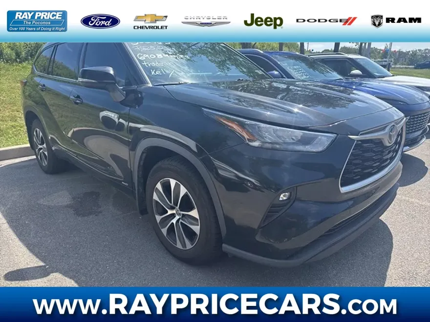2020 Toyota Highlander Hybrid XLE photo 1