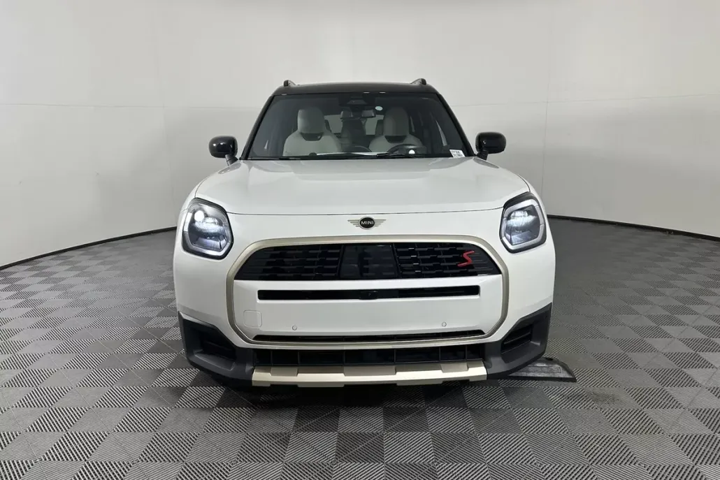 2025 Mini Countryman S photo 1