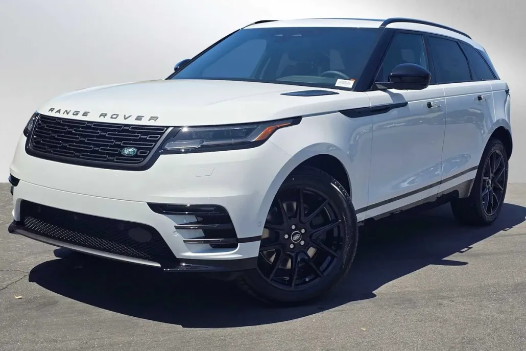 2026 Land Rover Range Rover Velar SE photo 1