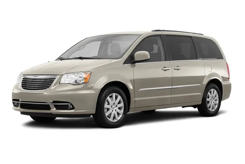 2016 Chrysler Town & Country Touring photo 1
