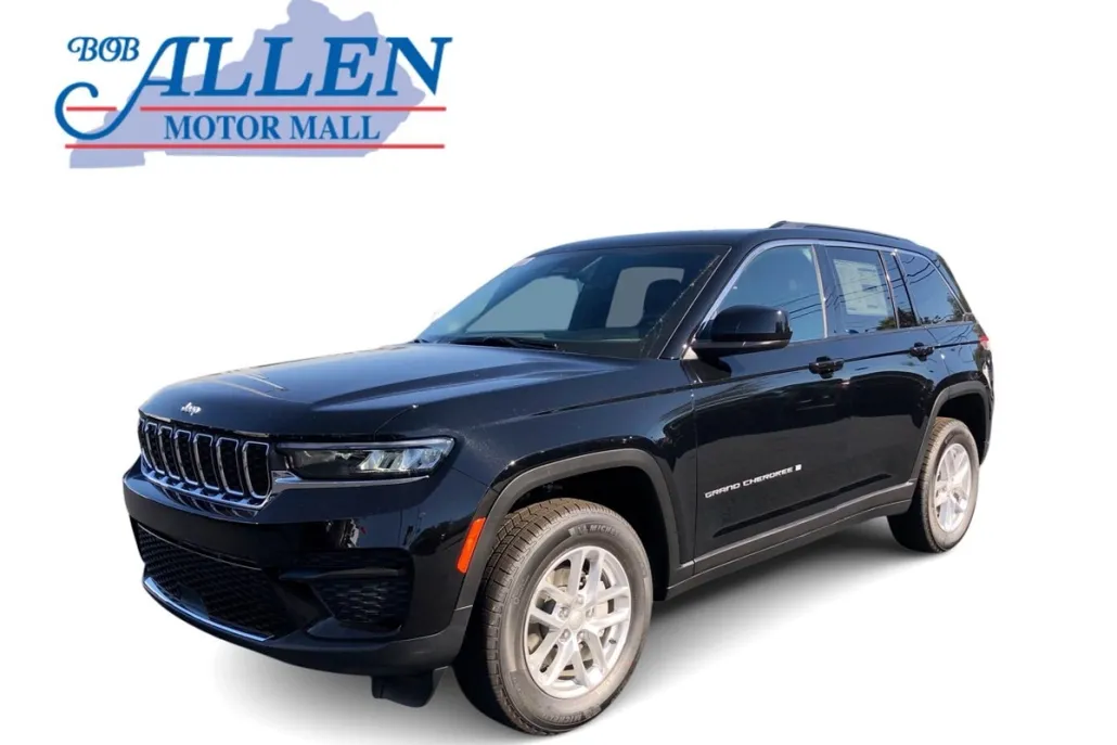 2025 Jeep Grand Cherokee Laredo photo 1