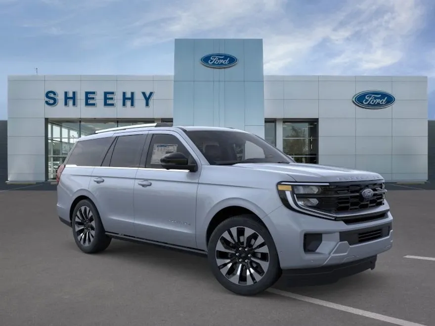 2025 Ford Expedition Platinum photo 1