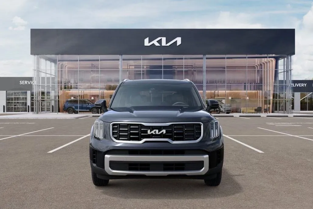 2025 Kia Telluride S photo 1