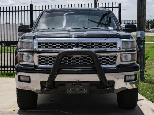 2015 Chevrolet Silverado 1500 LT photo 4