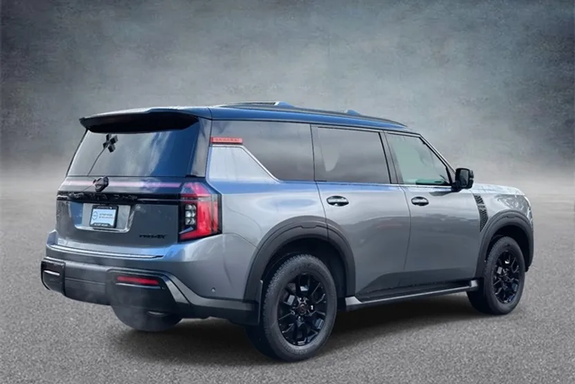 2025 Nissan Armada photo 1