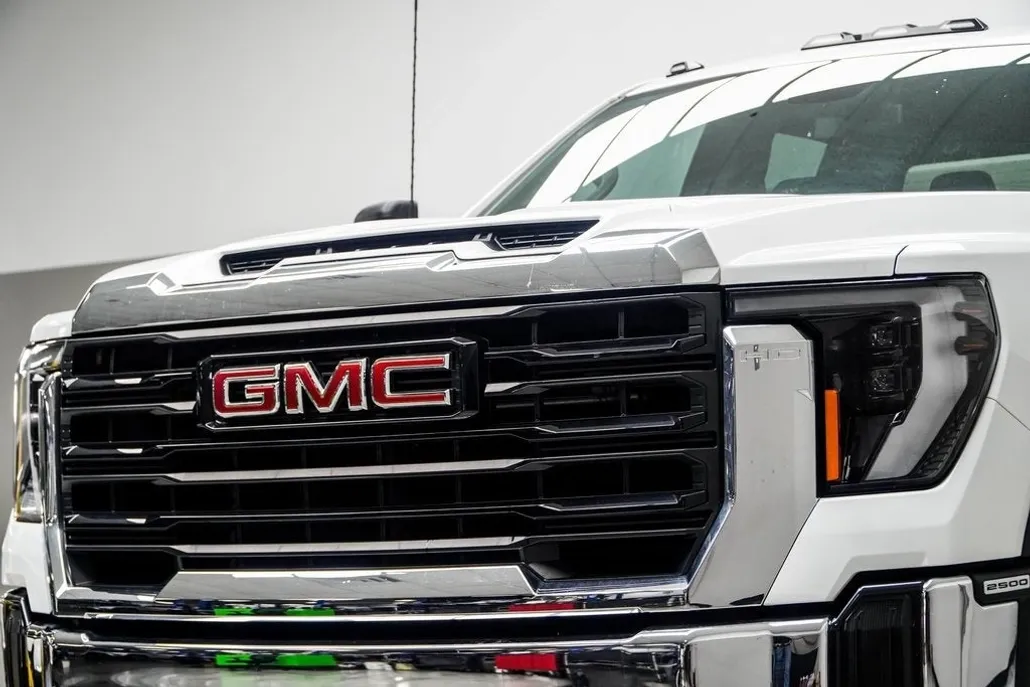 2024 Gmc Sierra Pro photo 1