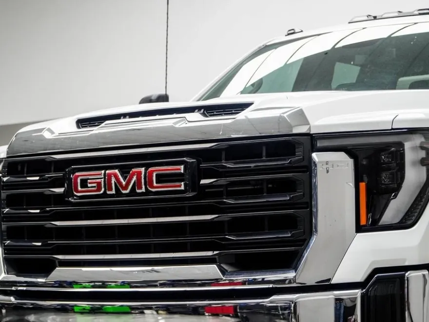 2024 Gmc Sierra Pro photo 1
