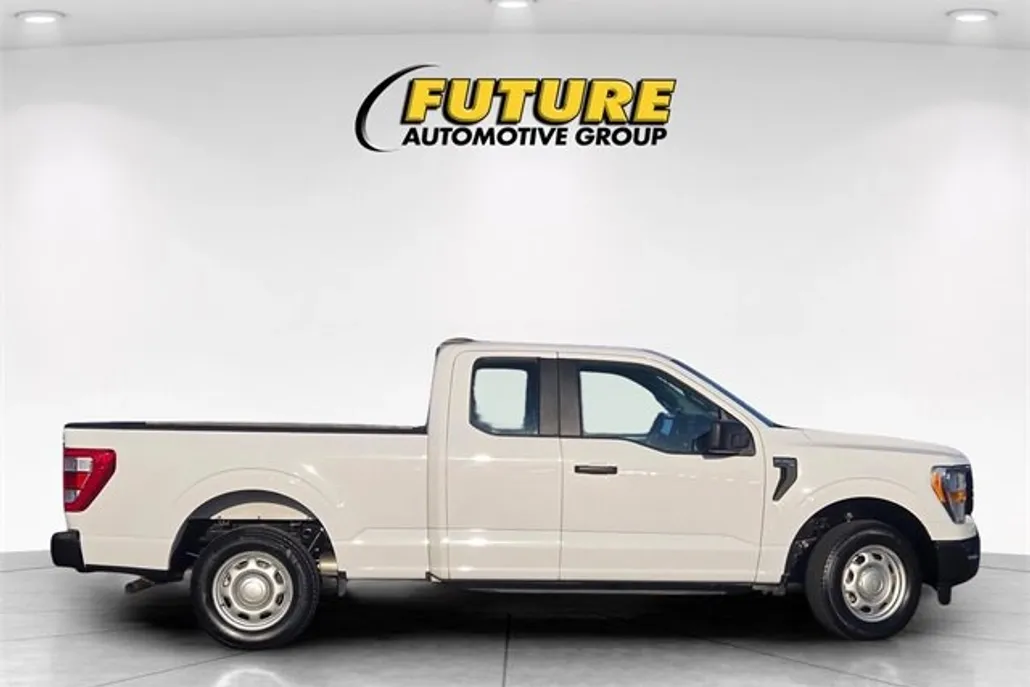 2022 Ford F-150 XL photo 1