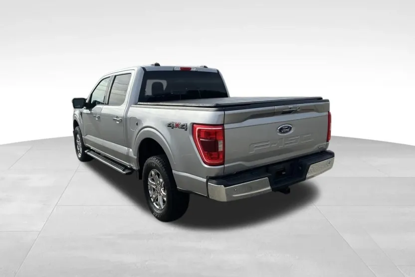 2021 Ford F-150 XLT photo 1