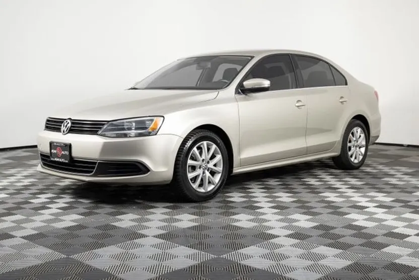 2014 Volkswagen Jetta SE photo 1