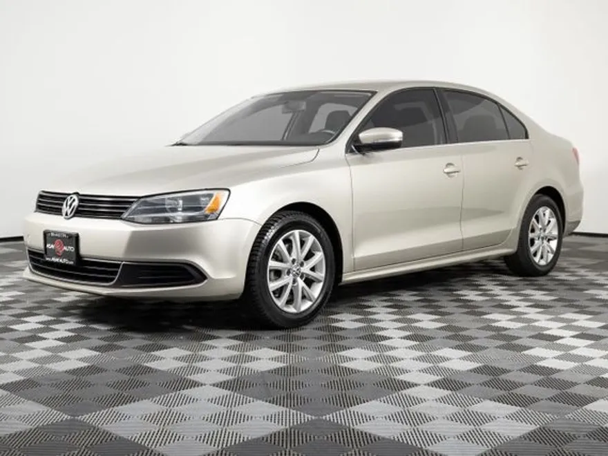 2014 Volkswagen Jetta SE photo 1