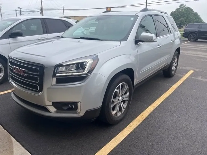 2016 Gmc Acadia SLT photo 1