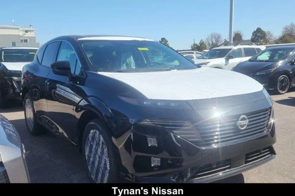 2025 Nissan Murano Platinum photo 1