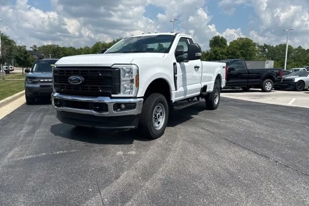 2024 Ford F-250 XL photo 1