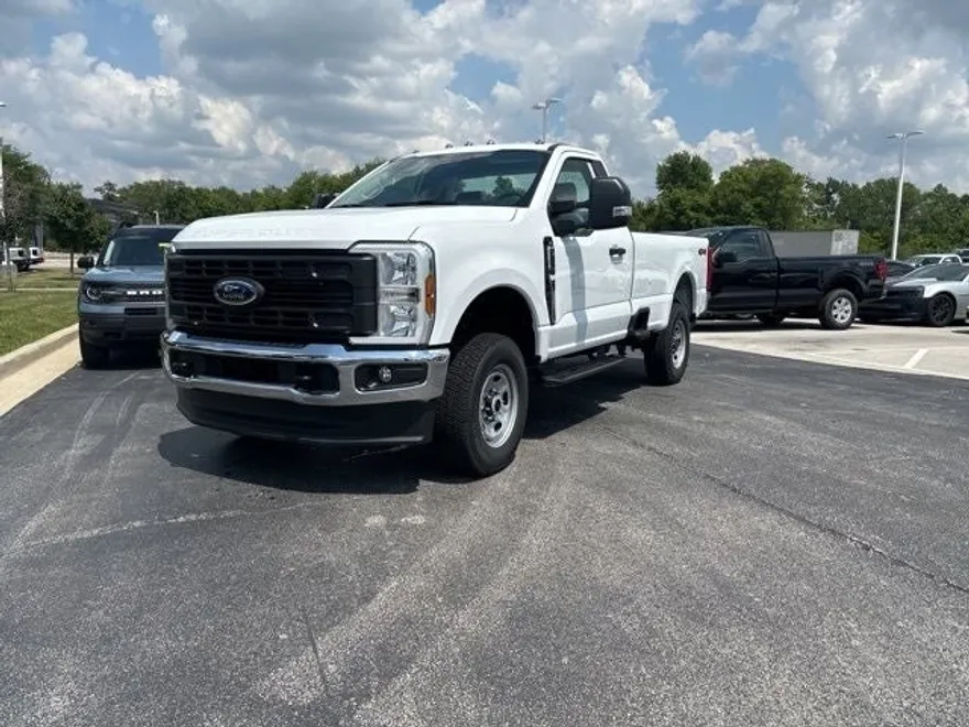 2024 Ford F-250 XL photo 1
