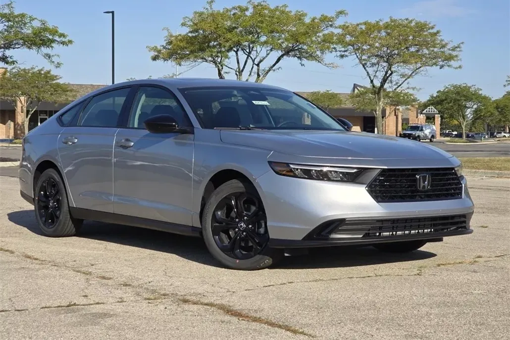 2025 Honda Accord SE photo 1