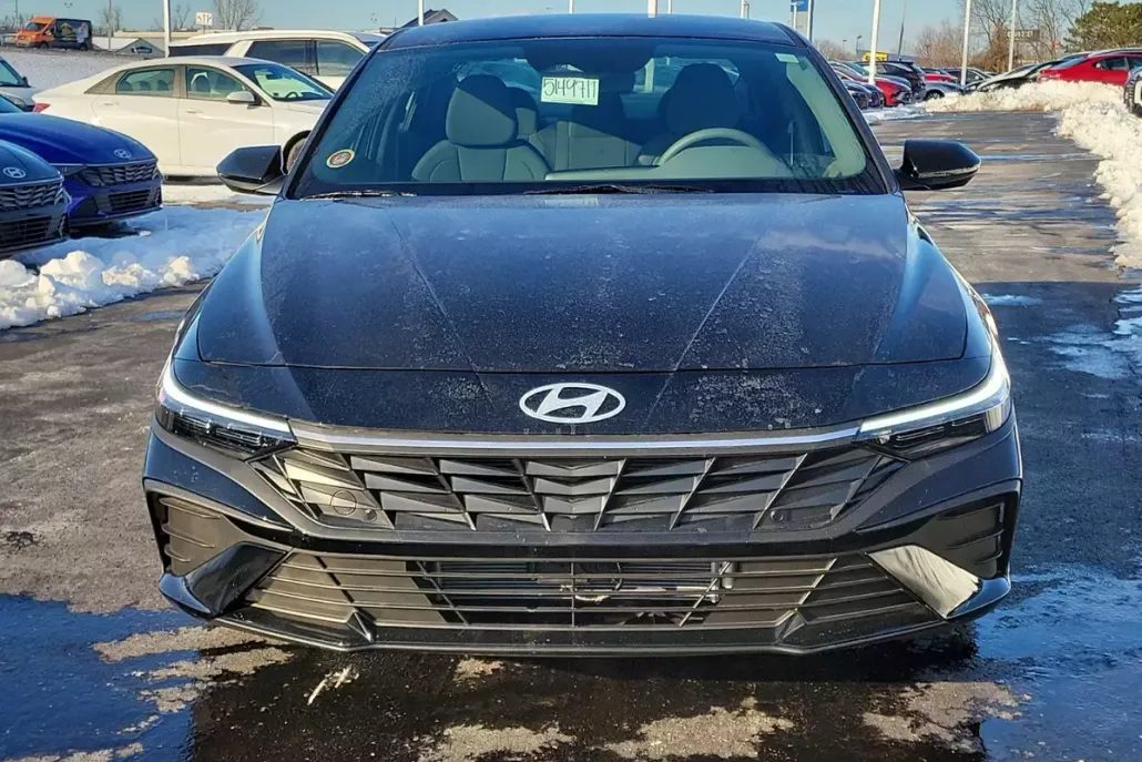2025 Hyundai Elantra Hybrid Blue photo 1
