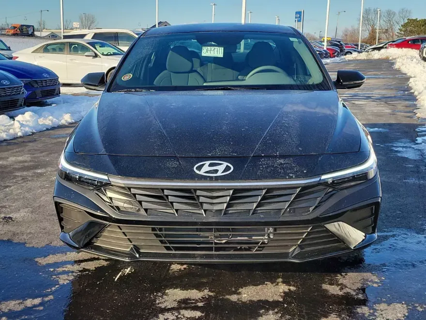 2025 Hyundai Elantra Hybrid Blue photo 1