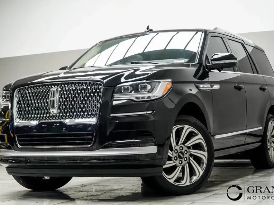 2023 Lincoln Navigator Reserve photo 1