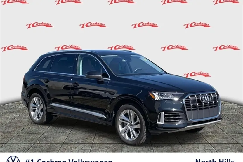 2023 Audi Q7 55 Premium Plus photo 1