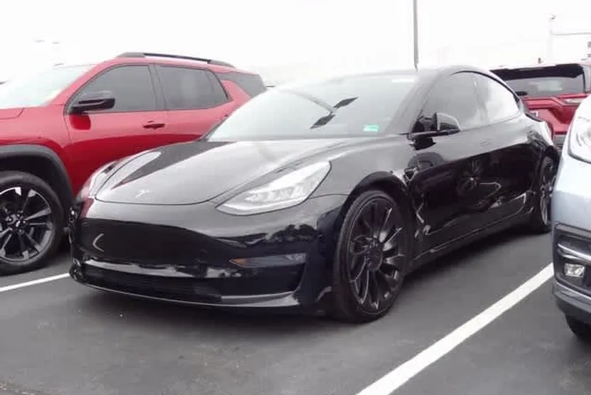 2019 Tesla Model 3 Performance photo 1